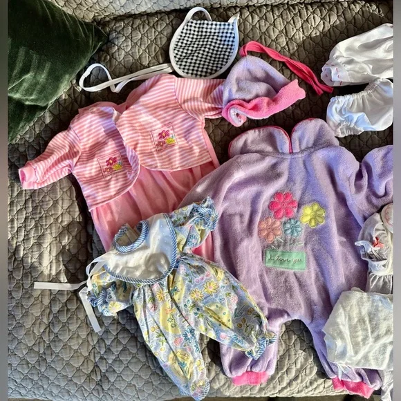 Baby Doll Clothing Sets - Picture 2 of 6